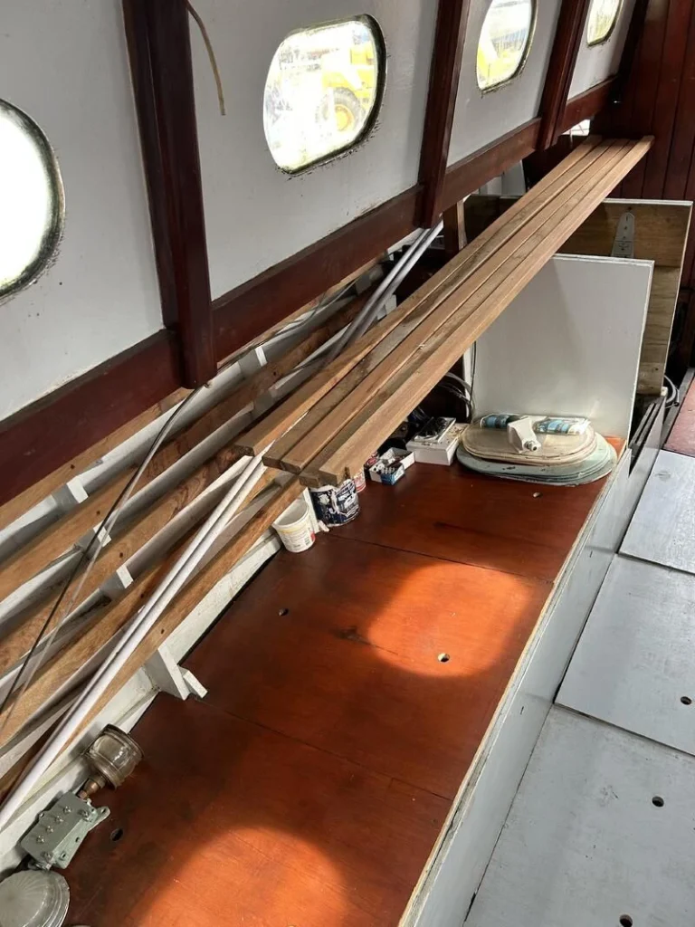Phantom ST200 Tender